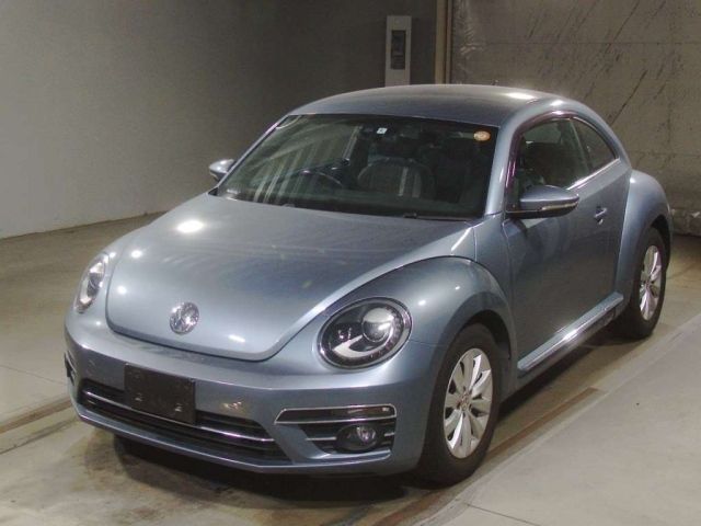 70064 Volkswagen The beetle 16CBZ 2016 г. (TAA Kinki)